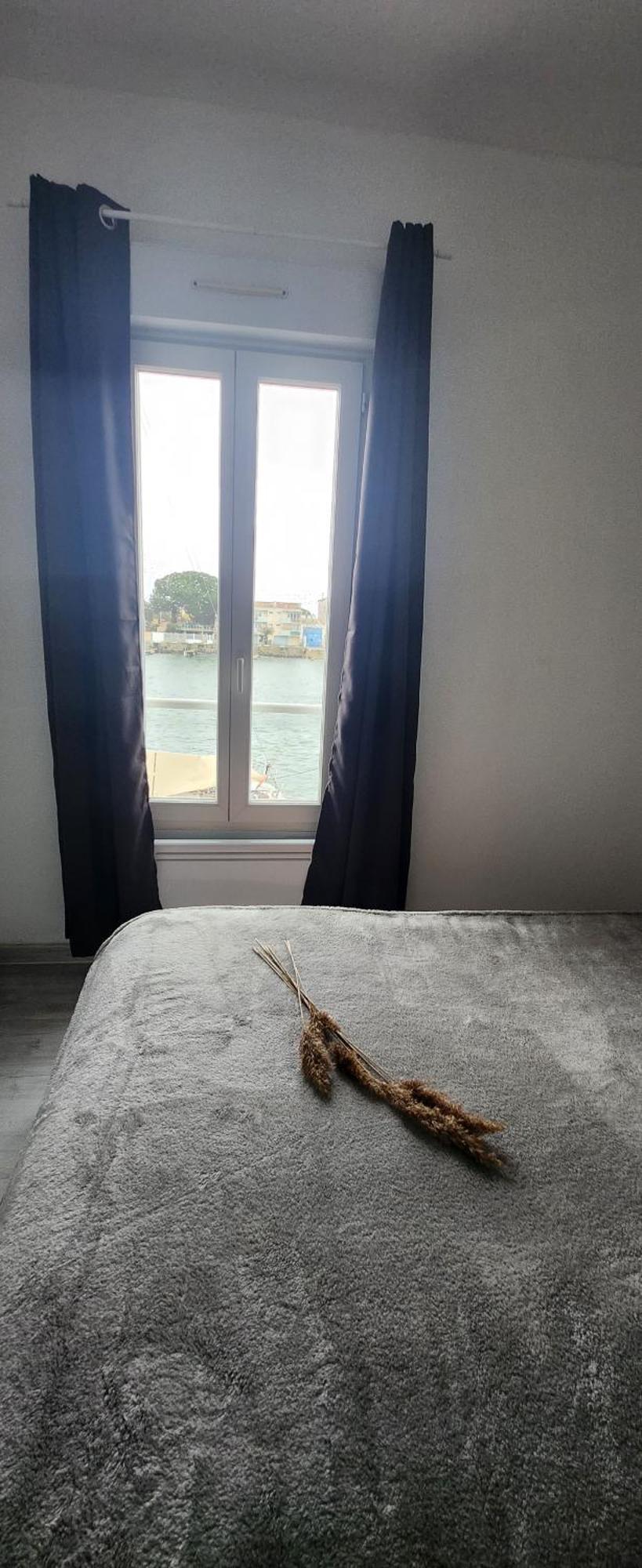 Le Peche Mignon - Appart 1 - Locationlatamarissiere Agde Extérieur photo